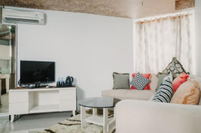 2BR Green Central City Apartment near Shopping Centre By Travelio